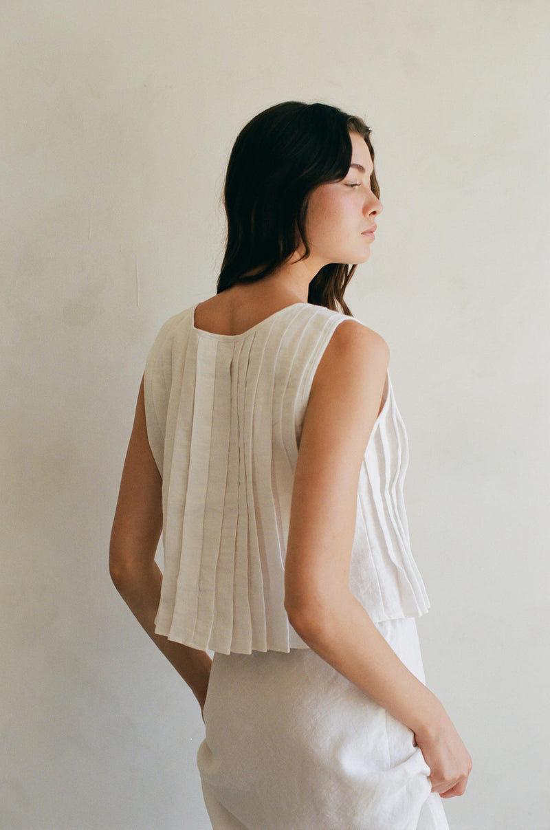 Novella Pleated Linen Tie Top