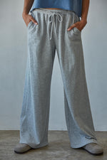 Onset Wide Leg Sweatpants