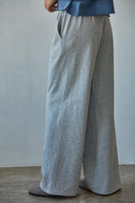 Onset Wide Leg Sweatpants