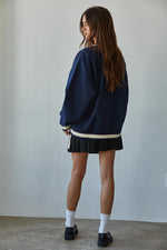 Hybe Striped Oversized Sweatshirt
