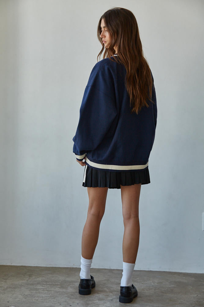 Hybe Striped Oversized Sweatshirt