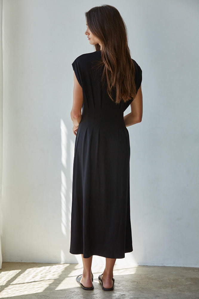 Peyton Fitted Waist Midi Dress - Black