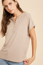 Sam Relaxed Knit Henley Tee - Mocha