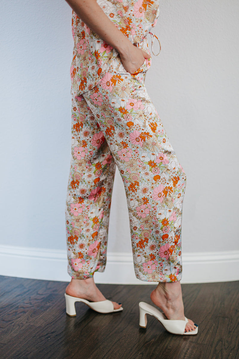 Pallas Floral Satin Pocketed Pants