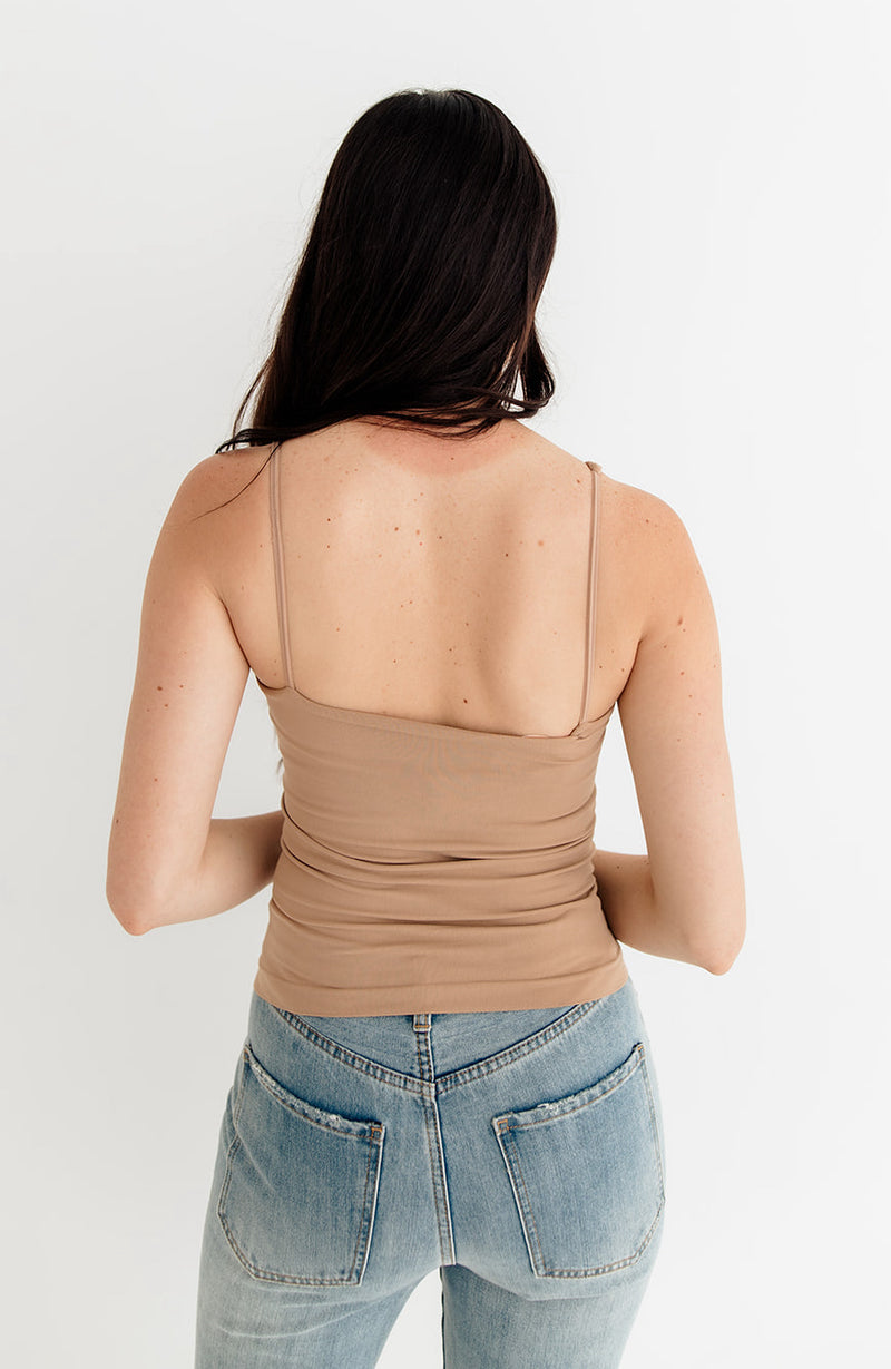 Seamless Scoop Neck Cami - Almond