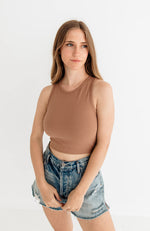 Headstart Seamless Textured Crop Top- Mocha