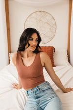 Weekender Seamless  Crop Tank - Chestnut