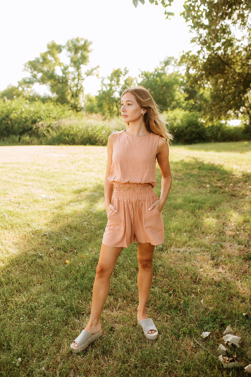 Camden Billowy Linen Crop Top- Salmon