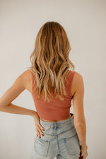 Jolie Ribbed Seamless Crop Top - Chestnut