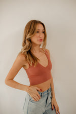 Jolie Ribbed Seamless Crop Top - Chestnut